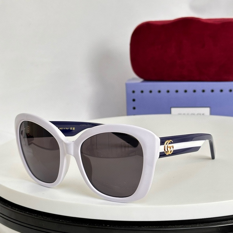 Gucci Sunglasses 307